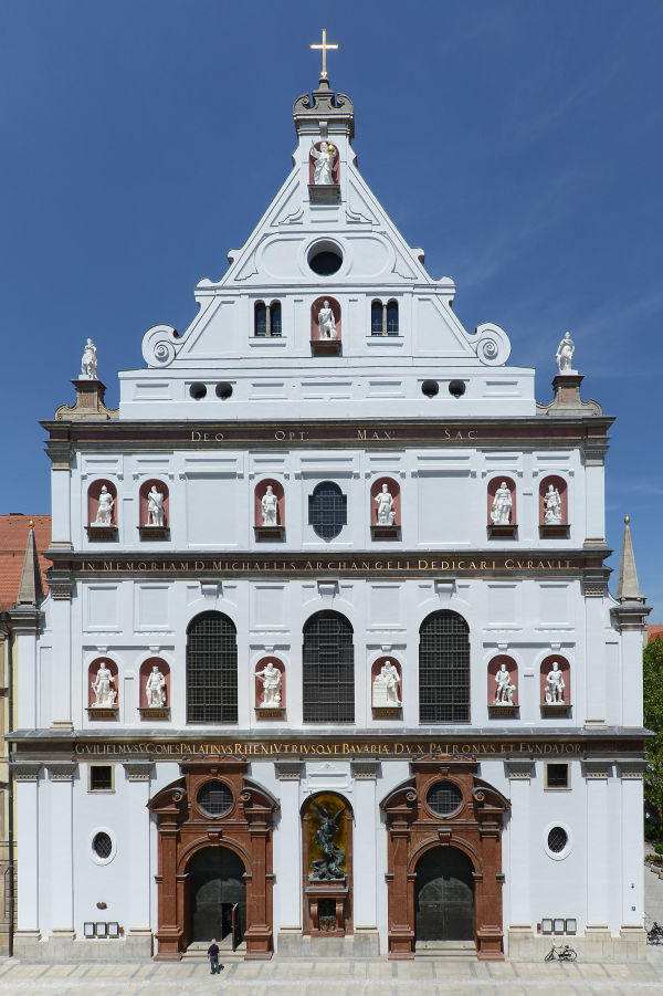 Gesamtinstandsetzung der kath. Jesuitenkirche St. Michael in München 